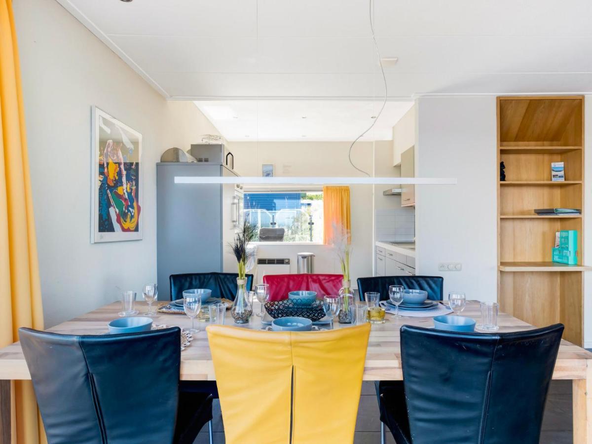 Jachthaven Oostmahorn Vakantiehuis *