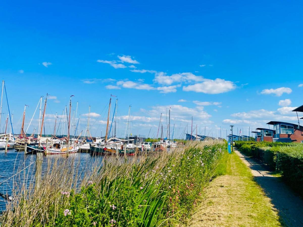 Vakantiehuis Jachthaven Oostmahorn Anjum